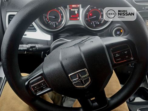 Used 2017 Dodge Journey SE image 12