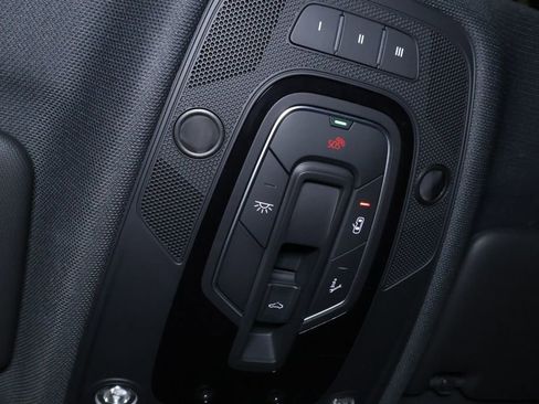 Used 2019 Audi A4 2.0T Premium Plus w/ Premium Plus Package image 31