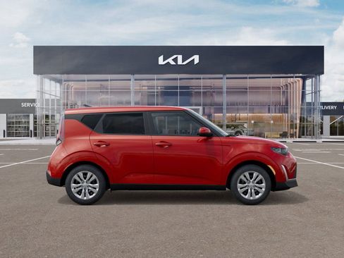 New 2025 Kia Soul LX image 7
