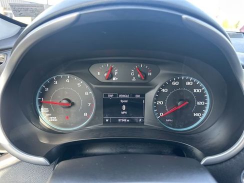 Used 2023 Chevrolet Malibu LT FWD image 16