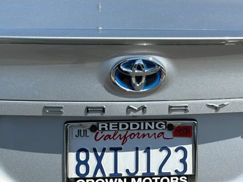 Used 2021 Toyota Camry XSE FWD image 12