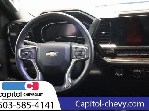 Used 2024 Chevrolet Silverado 1500 LT AWD/4WD image 16