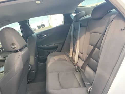 Used 2023 Chevrolet Malibu LT FWD image 5