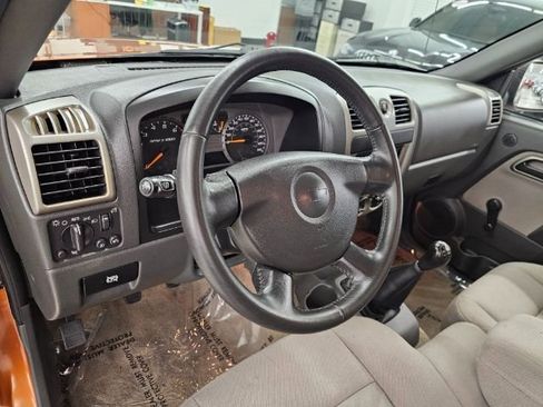 Used 2005 Chevrolet Colorado LS image 7