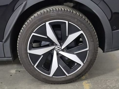 Used 2024 Volkswagen ID.4 Pro S AWD/4WD image 42