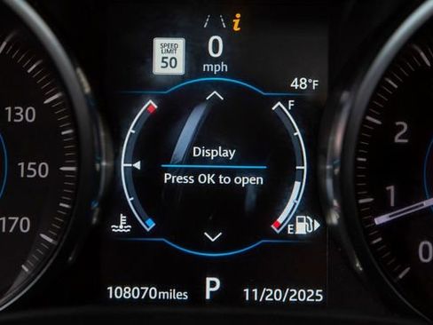 Used 2020 Jaguar F-PACE Prestige image 23