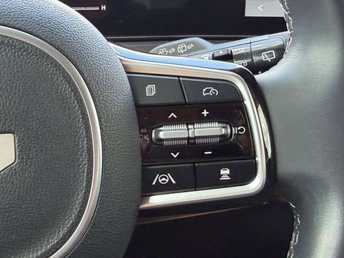 Certified 2024 Kia Sorento S w/ Panoramic Sunroof Package FWD image 29