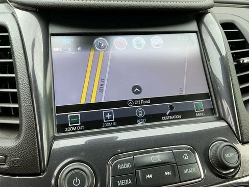 Used 2019 Chevrolet Impala Premier w/ Premier Convenience Package image 30