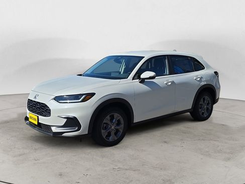 New 2026 Honda HR-V LX image 1