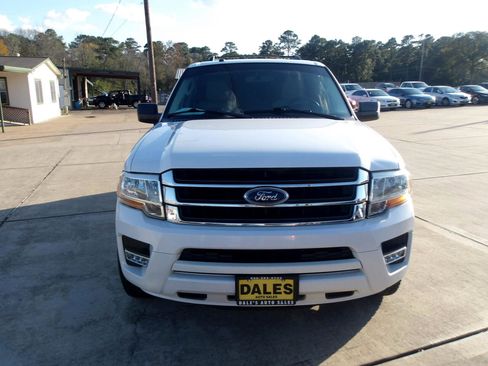 Used 2017 Ford Expedition EL XLT w/ Equipment Group 202A image 3