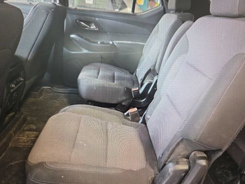 Used 2023 Chevrolet Traverse LT w/ LPO, Floor Liner Package AWD/4WD image 13
