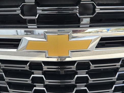 Used 2024 Chevrolet Tahoe LS RWD image 37