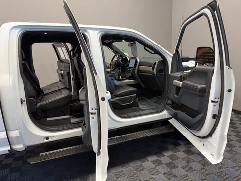 Used 2022 Ford F350 Lariat AWD/4WD image 20