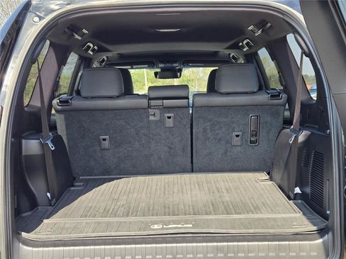 Used 2020 Lexus GX 460 Premium w/ Premium Package AWD/4WD image 10