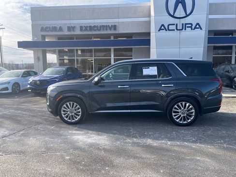 Used 2020 Hyundai Palisade Limited image 4