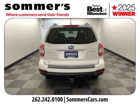 Used 2015 Subaru Forester 2.5i Premium w/ All-Weather Package AWD/4WD image 4