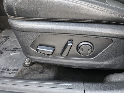 Used 2023 Kia Sportage EX FWD image 9