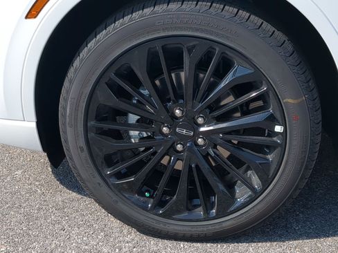 New 2026 Lincoln Corsair Reserve w/ Jet Appearance Package image 9