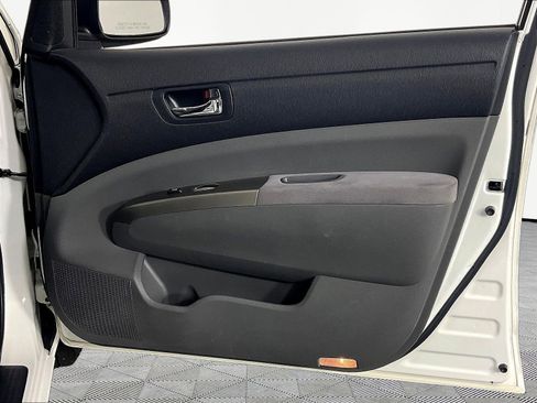 Used 2009 Toyota Prius FWD image 25