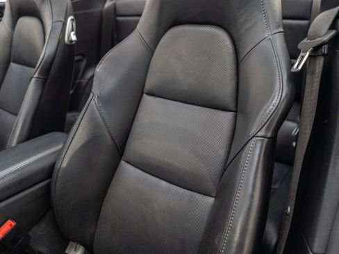 Used 2019 Porsche 911 Turbo S image 33