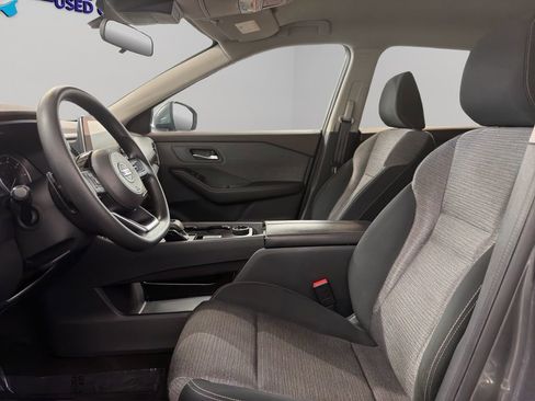 Used 2021 Nissan Rogue SV image 8