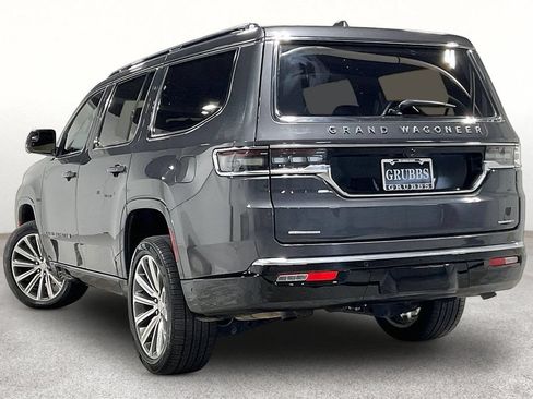 Used 2022 Jeep Grand Wagoneer Series II w/ Premium Group II AWD/4WD image 15