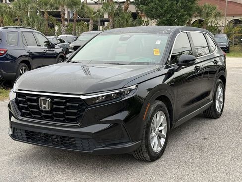 Used 2023 Honda CR-V EX image 9