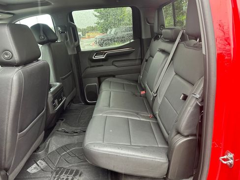 Certified 2023 Chevrolet Silverado 1500 RST w/ Convenience Package II AWD/4WD image 33