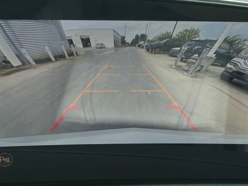 Used 2024 Cadillac XT4 Sport FWD image 9