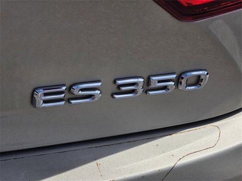 Used 2014 Lexus ES 350 image 16
