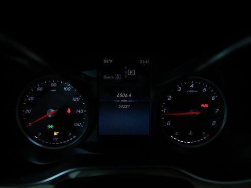 Used 2019 Mercedes-Benz C 300 Sedan image 17