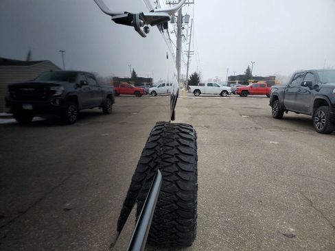 Used 1989 Ford Bronco image 18