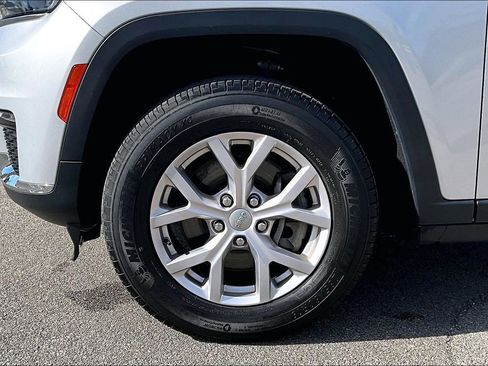 Used 2021 Jeep Grand Cherokee L Limited image 8