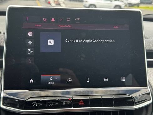 Certified 2024 Jeep Compass Latitude AWD/4WD image 27