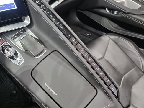 Used 2024 Chevrolet Corvette Stingray Preferred Conv w/ 2LT RWD image 16