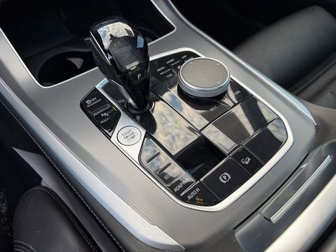 Used 2021 BMW X5 xDrive40i w/ Convenience Package image 23