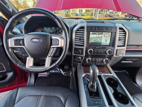 Used 2017 Ford F150 Platinum w/ Equipment Group 701A Luxury image 56