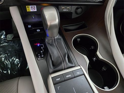 Certified 2022 Lexus RX 450h AWD w/ Premium Package image 38