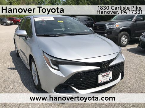 Used 2024 Toyota Corolla SE w/ SE Package FWD image 1