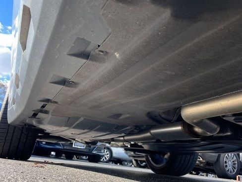 Used 2024 BMW X5 xDrive40i w/ Premium Package image 12