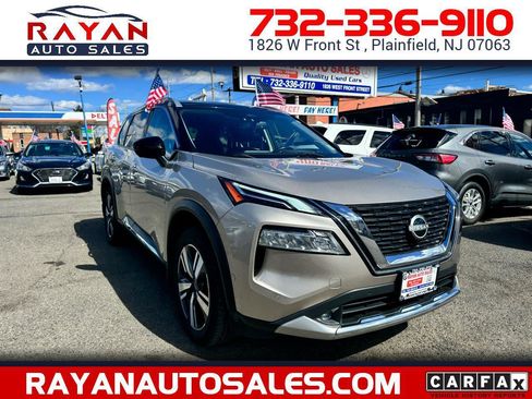 Used 2022 Nissan Rogue Platinum w/ Head-Up Display Package image 1
