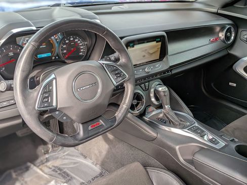 Used 2018 Chevrolet Camaro SS image 19