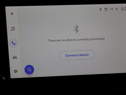 Used 2025 Toyota Camry SE image 26