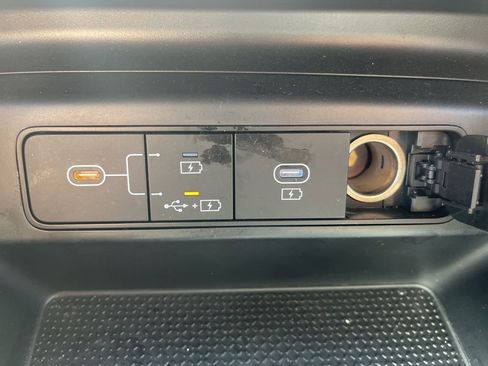 Certified 2025 Hyundai Tucson SE AWD/4WD image 23