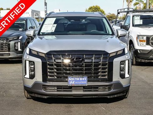 Certified 2025 Hyundai Palisade SEL FWD image 2