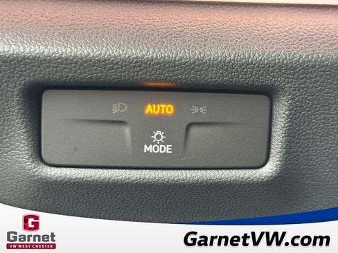 New 2026 Volkswagen Tiguan SE R-Line image 30