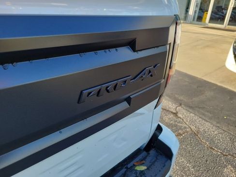 New 2026 Nissan Frontier PRO-4X w/ Tow Package AWD/4WD image 6