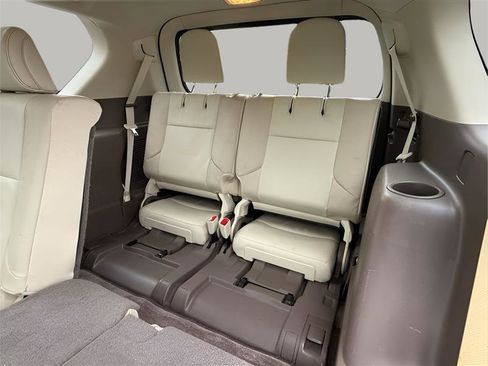 Used 2015 Lexus GX 460 image 22