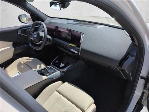Used 2025 BMW X3 xDrive30i w/ M Sport Package AWD/4WD image 24
