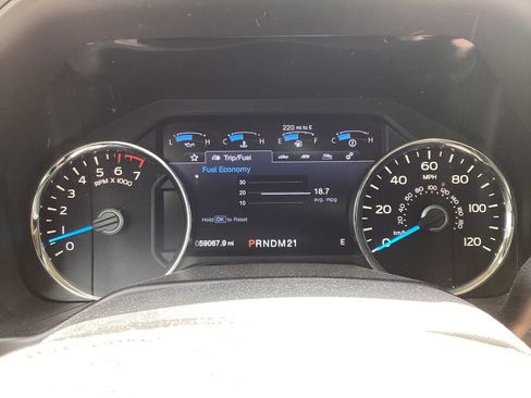 Used 2017 Ford F150 Lariat AWD/4WD image 7
